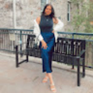 Meet your Posher, Aysha